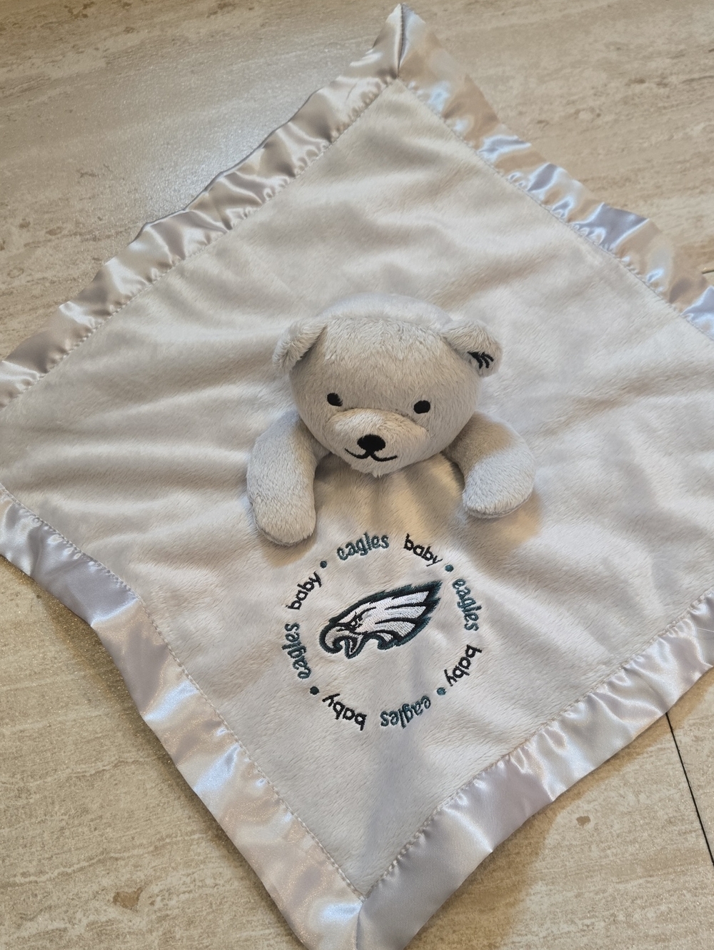 Baby Fanatic Philadelphia Eagles Bear Mini Blanket